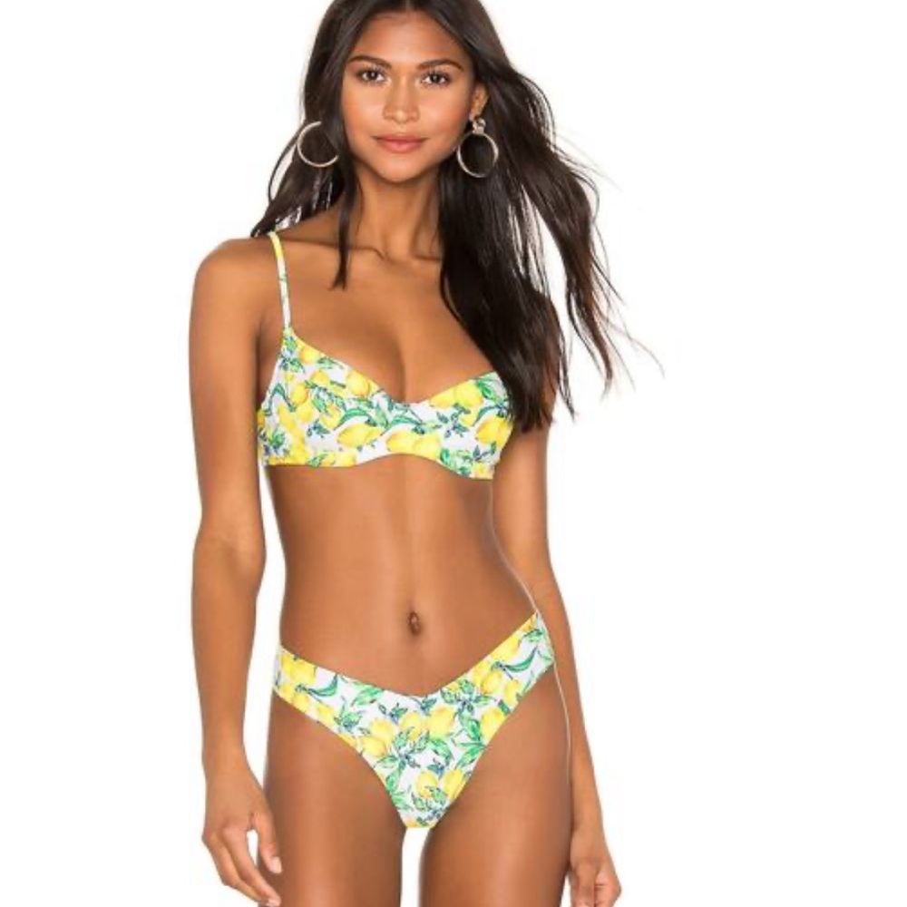 ONIA X WEWOREWHAT DELILAH BOTTOM